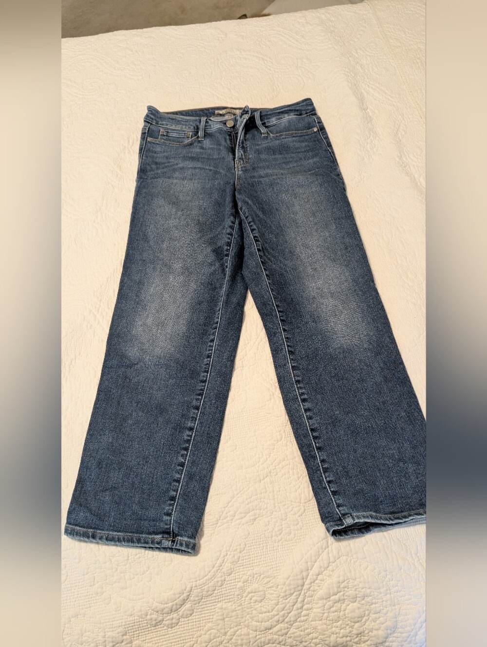 Athleta Sculptek Slim Straight Jeans – Women’s 10 – Medium Wash Denim
